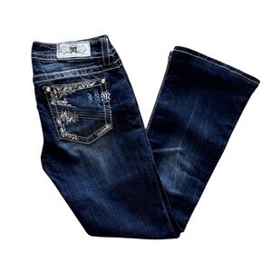 NWT Miss Me Slim Fit Low-Rise Embellished Bootcut Jeans Size 29